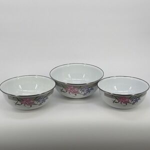 3 Vintage  Enameled Mixing Bowls Iris / Floral pattern GMI - Dishwasher Safe